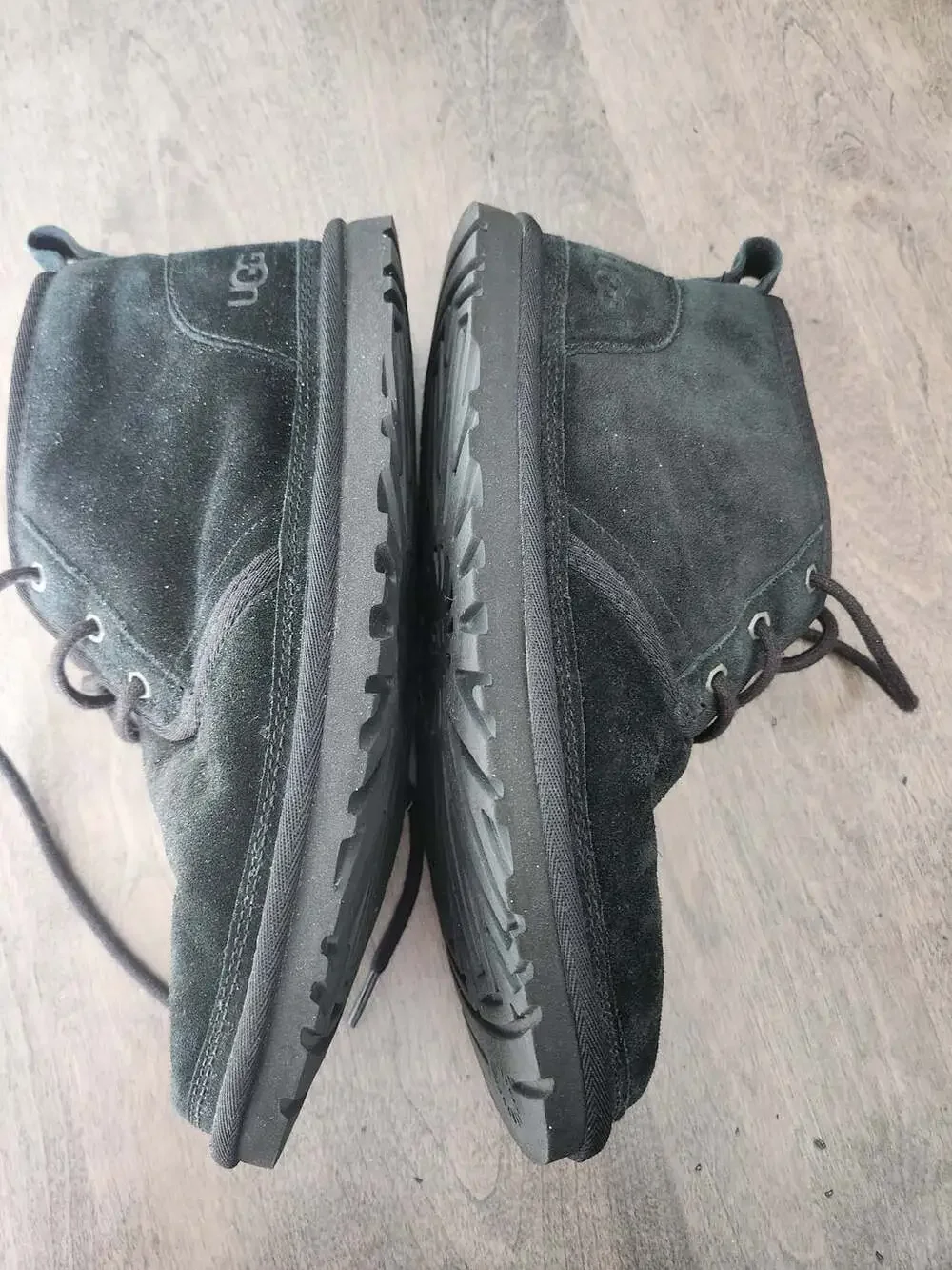 UGG pre owned